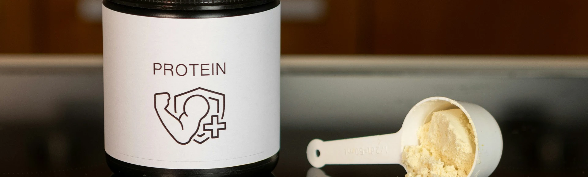 Odżywki proteinowe uzupełniające niedobory białka w diecie znajdziesz w aptece internetowej Centralna.pl