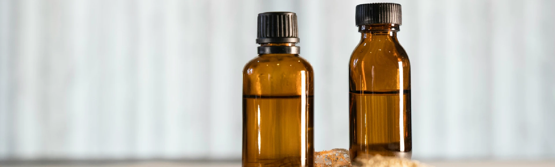 Kosmetyki z kwasem salicylowym i niacynamidem to doskonały wybór dla osób z cerą trądzikową i przebarwieniami. Serum, krem i inne preparaty łączące działanie tych składników znajdziesz w Aptece Centralnej. Kosmetyki z kwasem salicylowym i niacynamidem to doskonały wybór dla osób z cerą trądzikową i przebarwieniami. Serum, krem i inne preparaty łączące działanie tych składników znajdziesz w Aptece Centralnej.