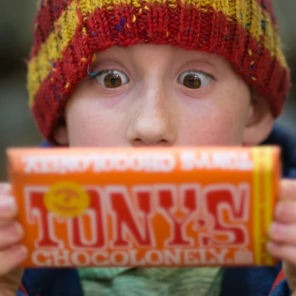 Cukier w diecie dziecka. Ograniczać czy szukać zamienników? Zdrowe słodycze z ksylitolem i stewią, dlaczego warto włączyć je do diety?  Cukier w diecie dziecka. Ograniczać czy szukać zamienników? Zdrowe słodycze z ksylitolem i stewią, dlaczego warto włączyć je do diety?