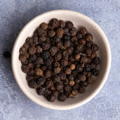 Piperyna właściwości, wskazania, skutki uboczne