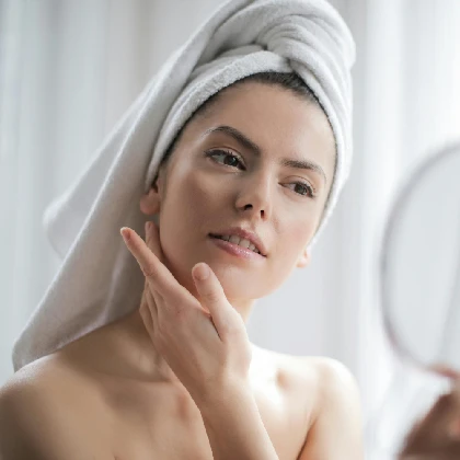 Powakacyjna pielęgnacja. Regeneracja skóry i włosów po lecie Powakacyjna pielęgnacja. Regeneracja skóry i włosów po lecie