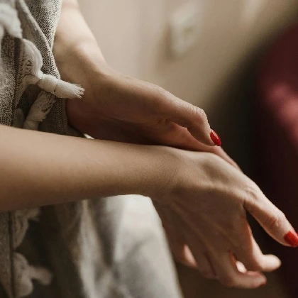 RZS – objawy, przyczyny i leczenie reumatoidalnego zapalenia stawów