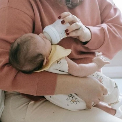 Skaza białkowa – co to takiego, jakie daje objawy i jak ją skutecznie leczyć? Skaza białkowa – co to takiego, jakie daje objawy i jak ją skutecznie leczyć?