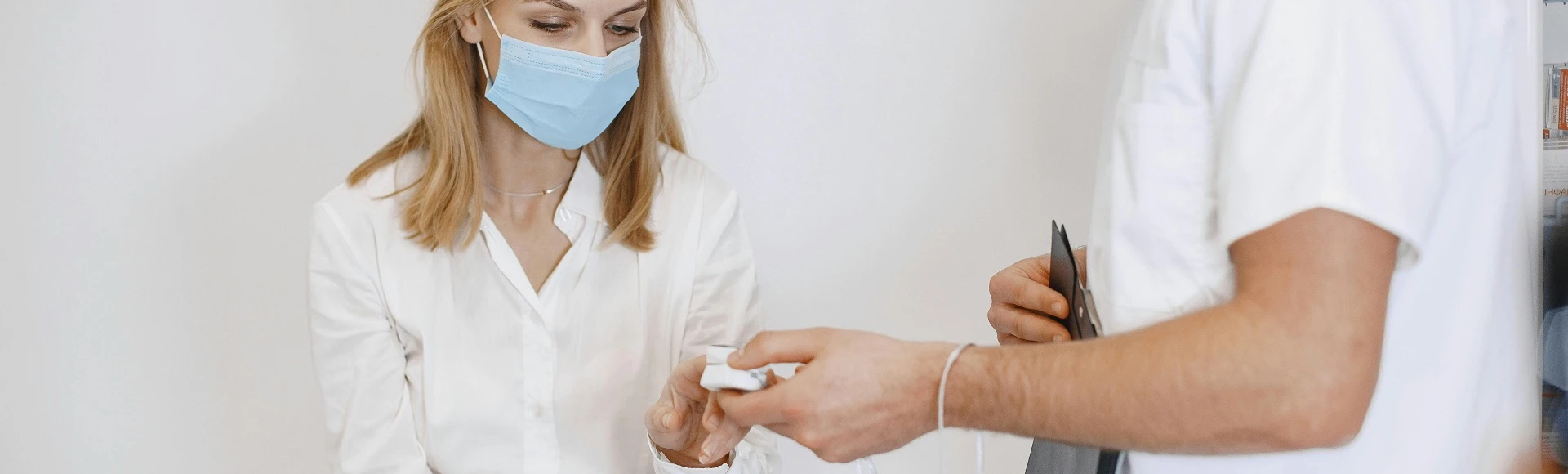 Testy combo do diagnostyki wirusa RSV i leki łagodzące jego objawy znajdziesz w aptece internetowej Centralna.pl