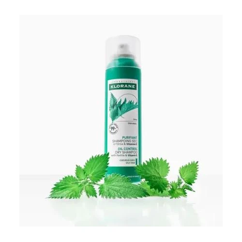 Klorane Pokrzywa i witamina E, szampon suchy do włosów tłustych, spray 150 ml - Oczyszcza i nadaje objętość w zaledwie 2 minuty - 1