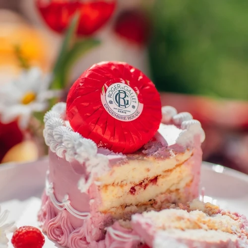 Roger & Gallet Mydło well-being Gingembre Rouge, 100 g - Różowe jagody - Imbir - Żywica benzoesowa - 1