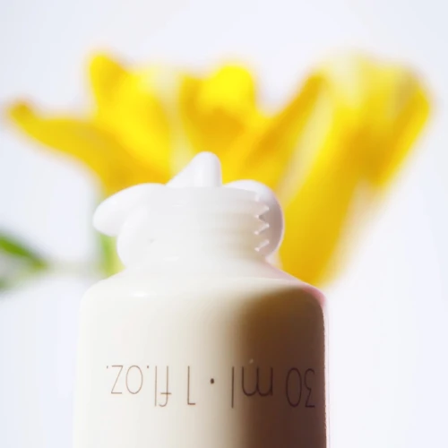 Roger & Gallet Cedrat Well-Being krem do rąk, 30 ml - Nawilża dłonie, ochroni paznokcie i zmiękcza skórki - 1