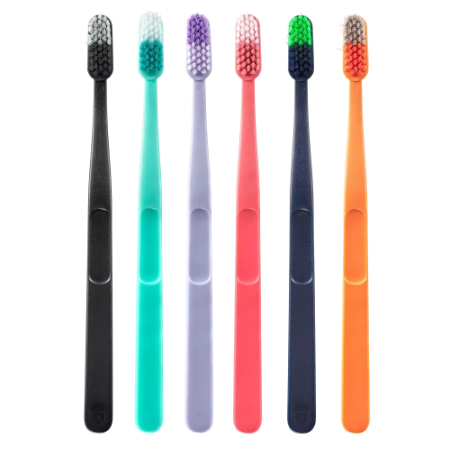 Jordan Clean Smile Medium, szczoteczka do zębów, 3 sztuki - Manualna szczoteczka do zębów apewnia precyzyjną higienę jamy ustnej - 1