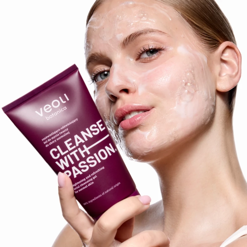 Veoli Botanica Cleanse with Passion, rozświetlający żel do mycia, 150 ml - Do oczyszczania twarzy, szyi i dekoltu skóry tłustej, trądzikowej i mieszanej - 4